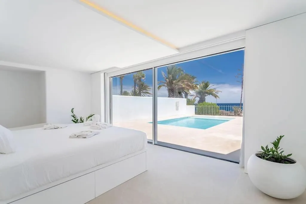 Ocean Bliss Beautiful Villa With Pool And Sea Views Costa Teguise Spanje