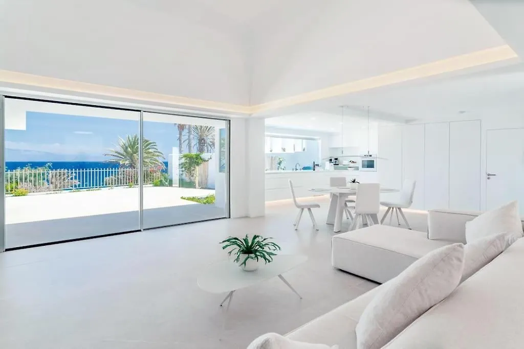 Ocean Bliss Beautiful Villa With Pool And Sea Views Costa Teguise