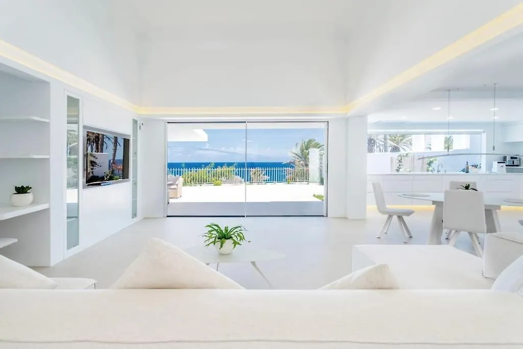 Ocean Bliss Beautiful Villa With Pool And Sea Views Costa Teguise